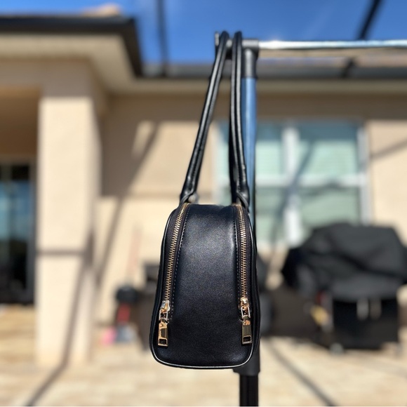 NWOT Urban Expressions Y2K Shoulder Bag | Vegan Leather Purse | Dog Charm - Picture 6 of 13